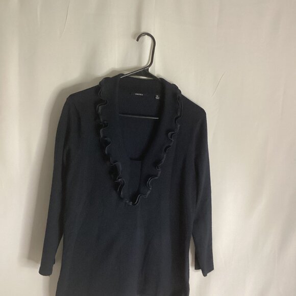 Mosca Black Ruffled Pullover – 3/4 Sleeve – Supersoft Knit – Size XL - Picture 3 of 10